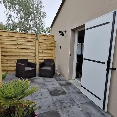 Apartament Logement Calme Et Charmant